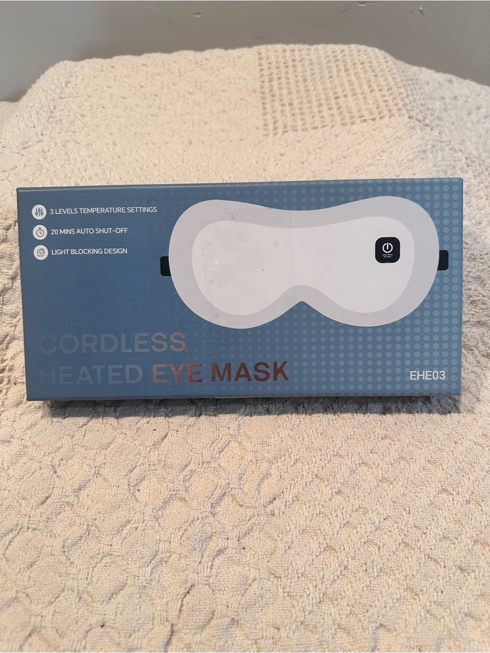 Cordless Heated Eye Mask in gray